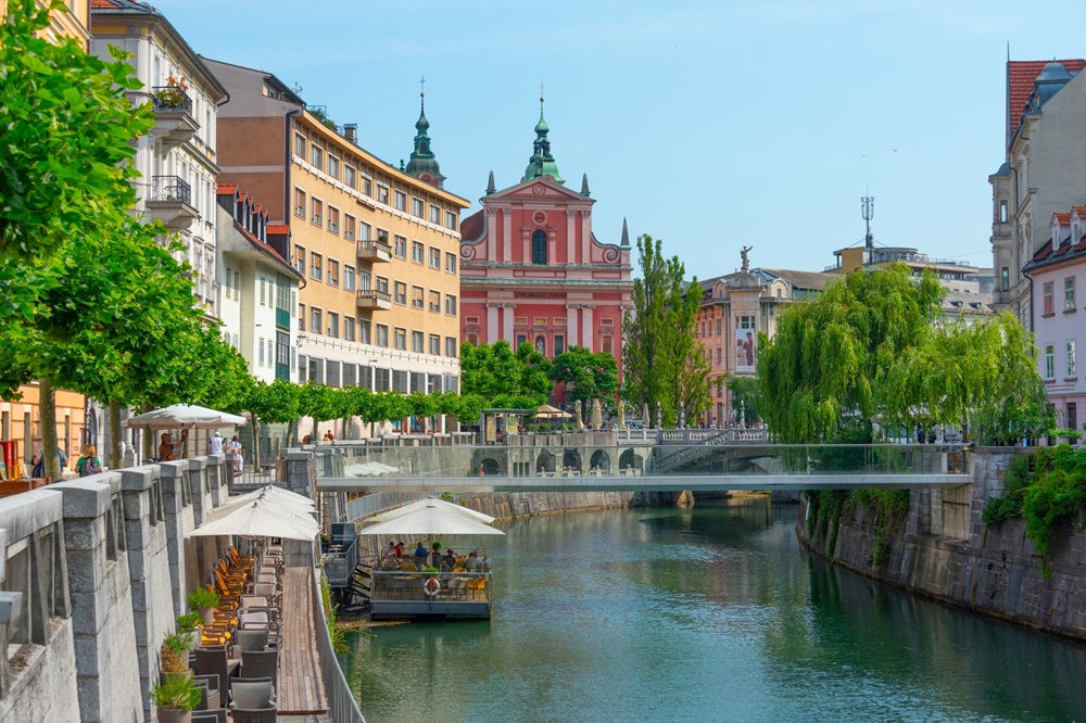 Boutique hotel in the heart of Ljubljana - Ljubljanica